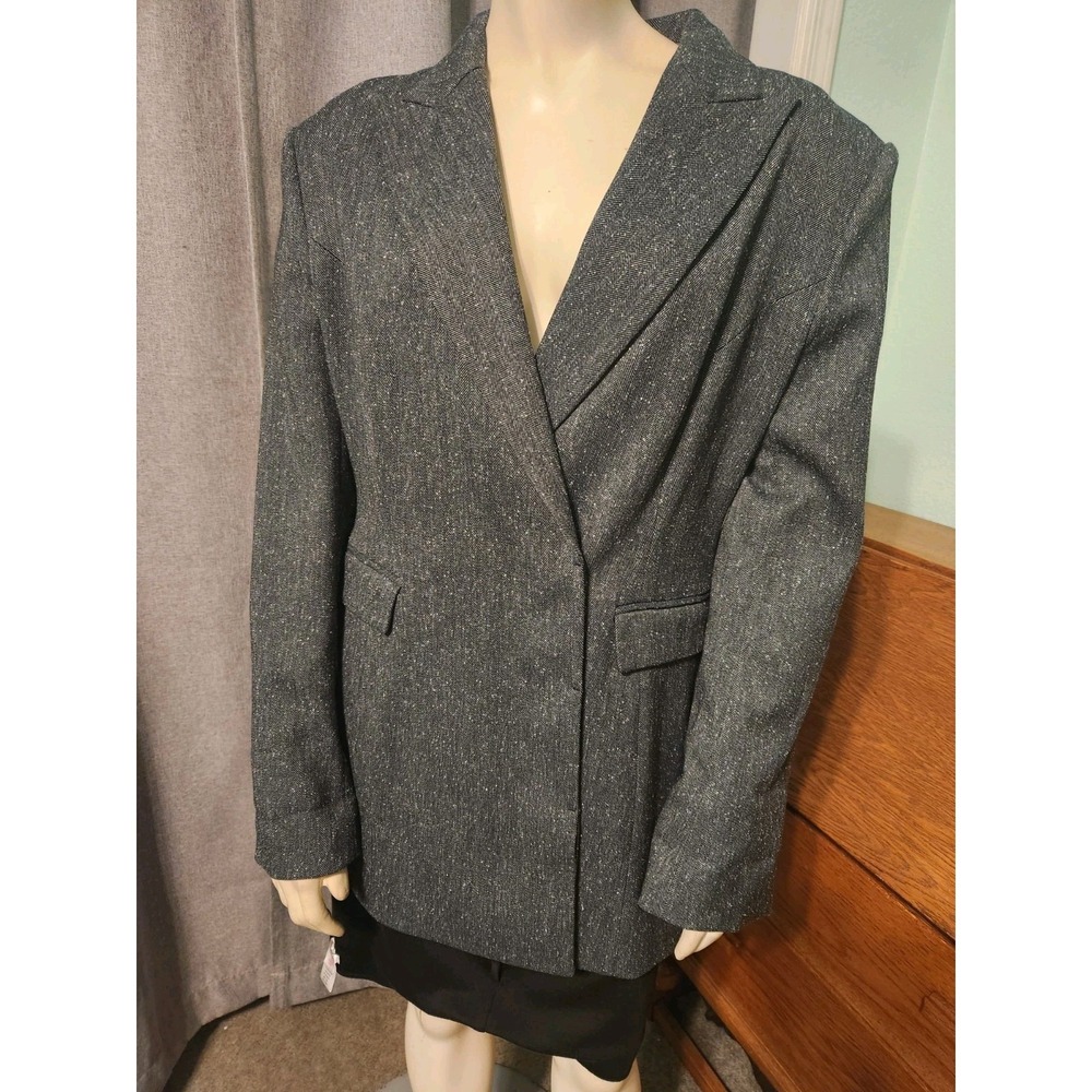 H & M Womens Gray Tweed Herringbone Blazer Hidden Buttons Fits Long‎ Sz M NWOT